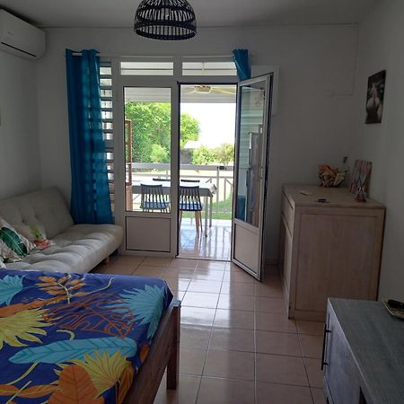 Appartement A Anse Mabouya En Rez De Jardin Avec Piscine A Proximite Des Plages Sainte-Luce Extérieur photo